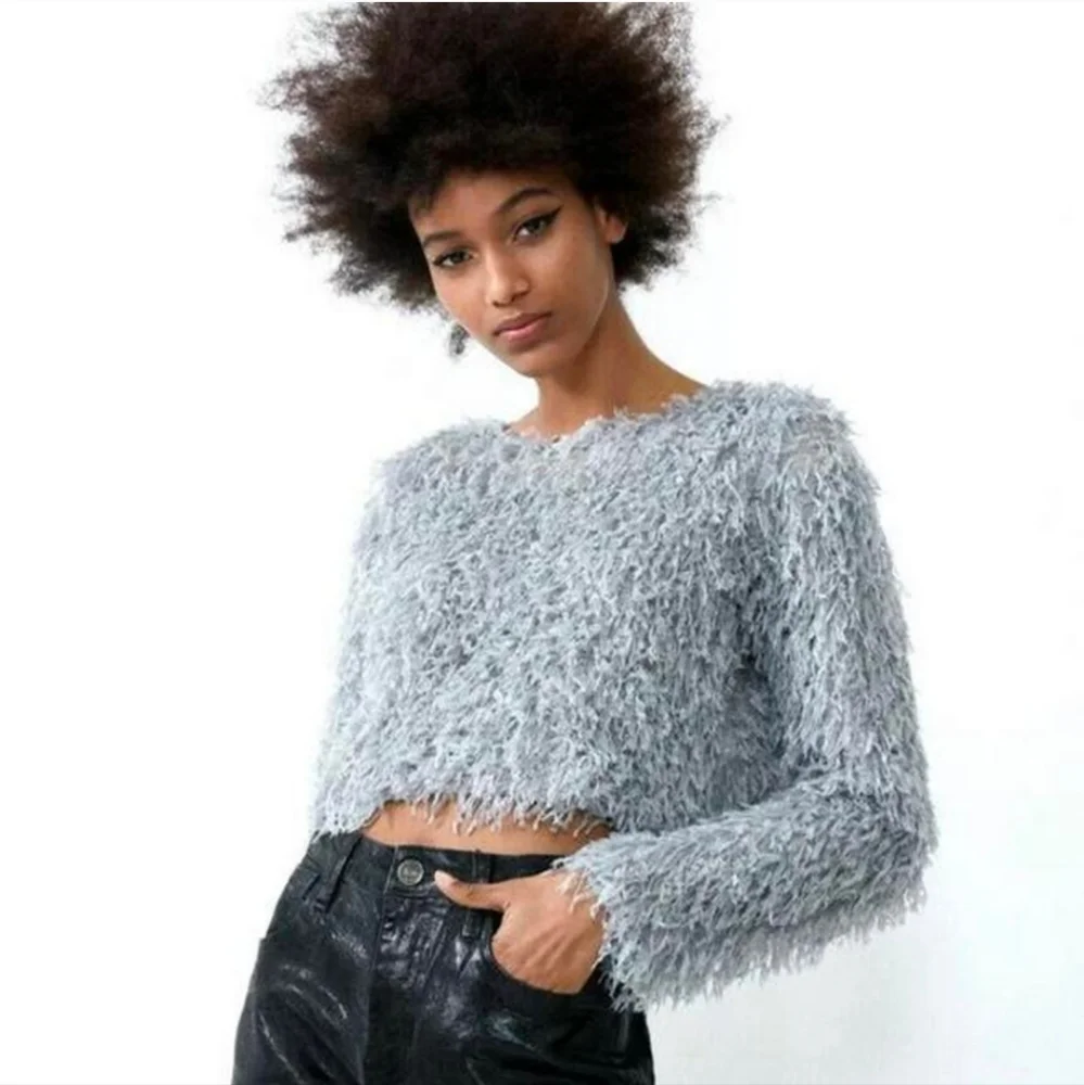 Zara Feather Effect Gray Long Sleeve Crop Top Women's Size Large L